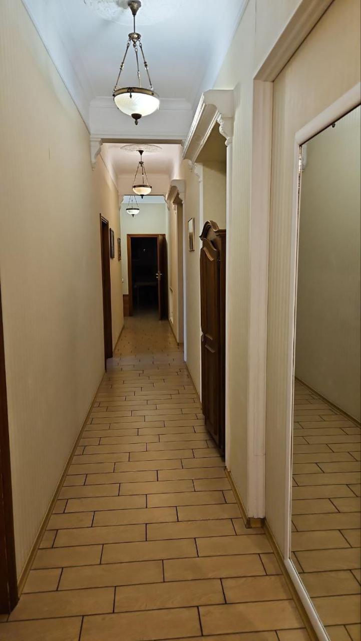 Bessarabka Apartments Kijev Kültér fotó