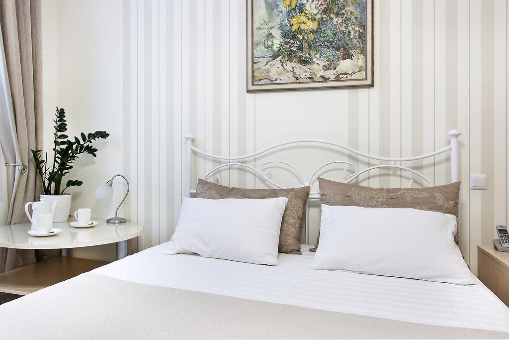 Bessarabka Apartments Kijev Szoba fotó